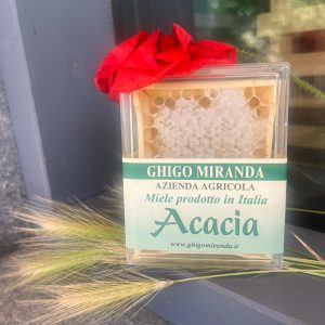 Acacia in favo